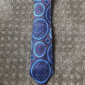 Guy laroche- couture all silk tie blue NWOT